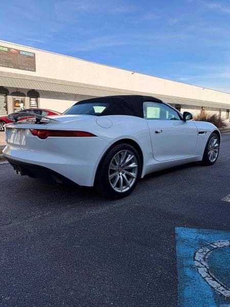 2017 Jaguar F-Type, VIN SAJWA6ET1H8K43103. Фото 4 з 6 з аукціону Copart. Каталог авто зі США OpenDataCar.