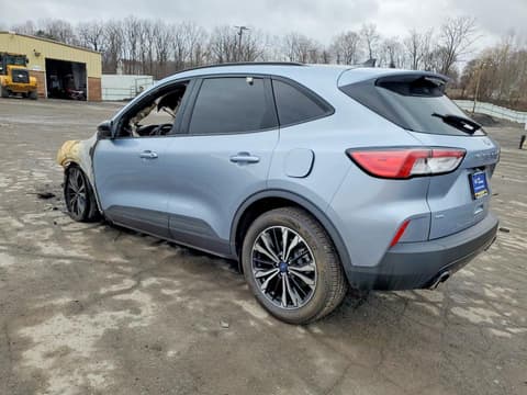 2022 Ford Escape, VIN 1FMCU9G61NUB19705. Фото 2 з 6 з аукціону Copart. Каталог авто зі США OpenDataCar.