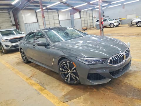 2022 Bmw 8 Series, VIN WBAGV4C04NCG89193. Zdjęcie 4 z 6 z aukcji Copart. Katalog aut z USA OpenDataCar.