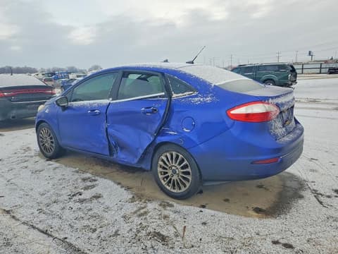 2015 Ford Fiesta, VIN 3FADP4CJ1FM192095. Фото 2 з 6 з аукціону Copart. Каталог авто зі США OpenDataCar.