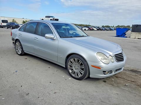 2008 Mercedes-benz E-Class, VIN WDBUF56X18B293147. Фото 4 з 6 з аукціону Copart. Каталог авто зі США OpenDataCar.