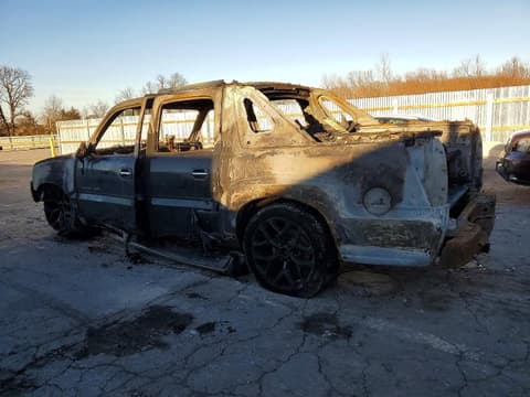 2004 Cadillac Escalade EXT, VIN 3GYEK62N24G233675. Фото 2 из 6 с аукциона Copart. Каталог авто из США OpenDataCar.