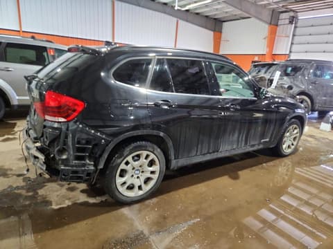2014 Bmw X1, VIN WBAVL1C56EVY23677. Фото 3 з 6 з аукціону Copart. Каталог авто зі США OpenDataCar.