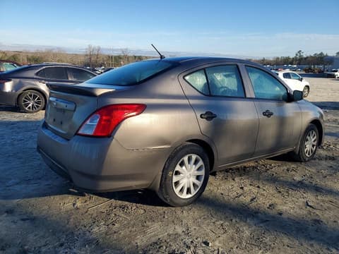 2017 Nissan Versa, VIN 3N1CN7AP3HL818584. Фото 3 з 6 з аукціону Copart. Каталог авто зі США OpenDataCar.