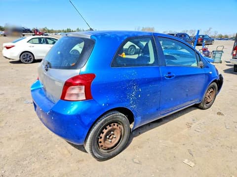 2008 Toyota Yaris, VIN JTDJT923885183699. Фото 3 з 6 з аукціону Copart. Каталог авто зі США OpenDataCar.