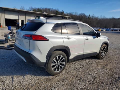 2023 Toyota Corolla Cross, VIN 7MUDAAAG6PV043092. Фото 3 з 6 з аукціону Copart. Каталог авто зі США OpenDataCar.