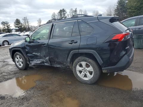 2020 Toyota RAV4, VIN JTMP1RFV3LD051797. Фото 2 з 6 з аукціону Copart. Каталог авто зі США OpenDataCar.