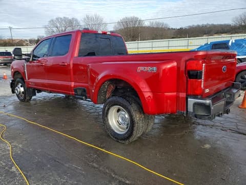 2023 Ford F-550 Super Duty, VIN 1FT8W3DM3PED47898. Фото 2 из 6 с аукциона Copart. Каталог авто из США OpenDataCar.