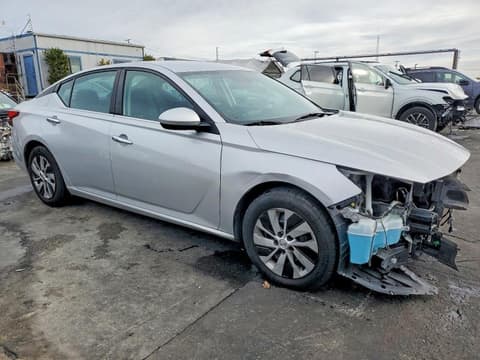 2020 Nissan Altima, VIN 1N4BL4BV4LC236885. Фото 4 з 6 з аукціону Copart. Каталог авто зі США OpenDataCar.