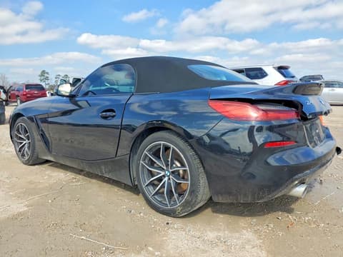 2022 Bmw Z4, VIN WBAHF3C09NWX78782. Фото 2 из 6 с аукциона Copart. Каталог авто из США OpenDataCar.