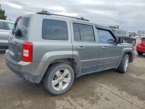 2013 Jeep Patriot, VIN 1C4NJPFA7DD190986. Фото 3 з 6 з аукціону Copart. Каталог авто зі США OpenDataCar.