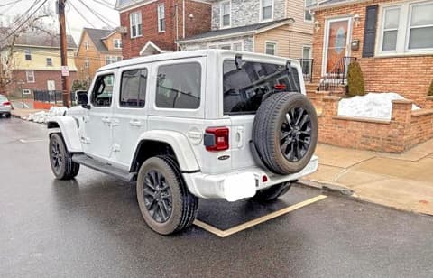 2021 Jeep , VIN 1C4HJXEN0MW584285. Фото 3 з 6 з аукціону Copart. Каталог авто зі США OpenDataCar.