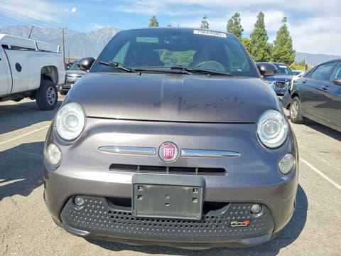 2017 Fiat 500, VIN 3C3CFFGEXHT620857. Фото 5 з 6 з аукціону Copart. Каталог авто зі США OpenDataCar.