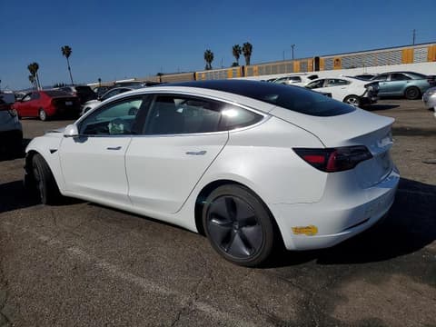 2018 Tesla Model 3, VIN 5YJ3E1EA2JF071869. Фото 2 з 6 з аукціону Copart. Каталог авто зі США OpenDataCar.