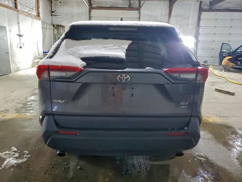 2021 Toyota RAV4, VIN 2T3P1RFV3MC191998. Фото 6 з 6 з аукціону Copart. Каталог авто зі США OpenDataCar.