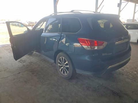 2016 Nissan Pathfinder, VIN 5N1AR2MM1GC646171. Фото 2 з 6 з аукціону Copart. Каталог авто зі США OpenDataCar.
