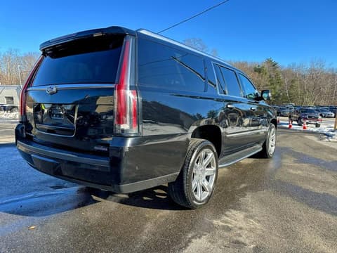 2019 Cadillac Escalade ESV, VIN 1GYS4GKJ7KR201124. Фото 3 з 6 з аукціону Copart. Каталог авто зі США OpenDataCar.