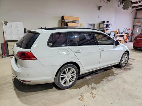 2015 Volkswagen Golf SportWagen, VIN 3VWCA7AU0FM518827. Zdjęcie 3 z 6 z aukcji Copart. Katalog aut z USA OpenDataCar.