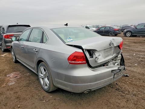 2013 Volkswagen Passat, VIN 1VWCN7A36DC094452. Фото 2 з 6 з аукціону Copart. Каталог авто зі США OpenDataCar.