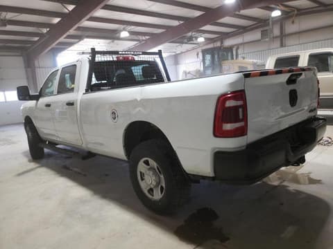 2023 Ram 3500, VIN 3C63R3GJ0PG542246. Фото 2 з 6 з аукціону Copart. Каталог авто зі США OpenDataCar.