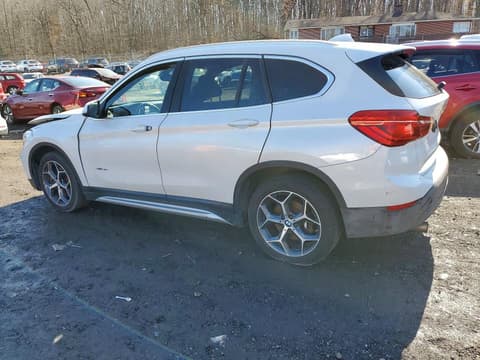 2018 Bmw X1, VIN WBXHT3C37J5K30028. Фото 2 з 6 з аукціону Copart. Каталог авто зі США OpenDataCar.