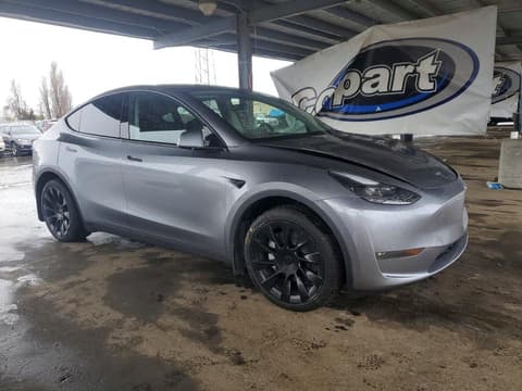 2025 Tesla Model Y, VIN 7SAYGAEE5SF288436. Фото 4 з 6 з аукціону Copart. Каталог авто зі США OpenDataCar.
