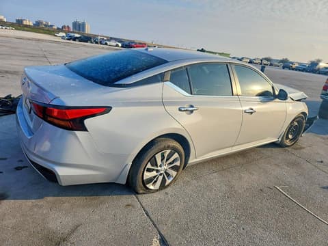 2020 Nissan Altima, VIN 1N4BL4BV5LC115282. Фото 3 з 6 з аукціону Copart. Каталог авто зі США OpenDataCar.