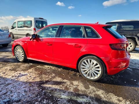 2016 Audi A3 e-tron, VIN WAUTPBFF5GA038325. Фото 2 из 6 с аукциона Copart. Каталог авто из США OpenDataCar.