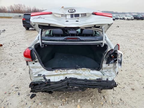 2017 Kia Forte, VIN 3KPFK4A73HE058288. Фото 6 з 6 з аукціону Copart. Каталог авто зі США OpenDataCar.