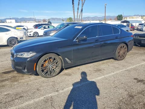 2021 Bmw 5 Series, VIN WBA13BJ00MCF62300. Фото 1 з 6 з аукціону Copart. Каталог авто зі США OpenDataCar.