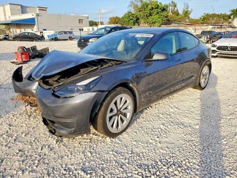 2023 Tesla Model 3, VIN 5YJ3E1EA0PF563230. Фото 1 з 6 з аукціону Copart. Каталог авто зі США OpenDataCar.
