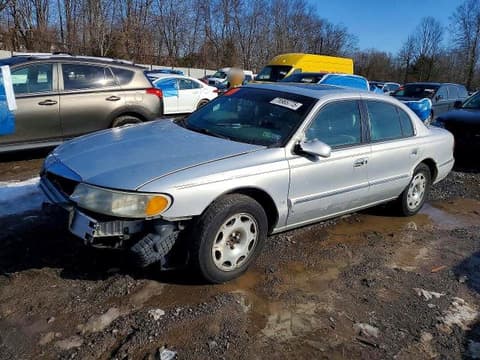 2002 Lincoln Continental, VIN 1LNHM97VX2Y645042. Фото 1 з 6 з аукціону Copart. Каталог авто зі США OpenDataCar.