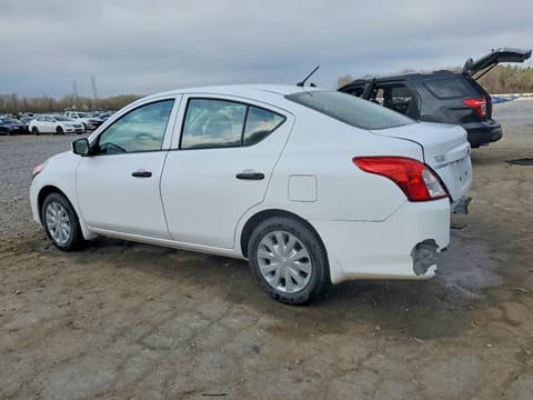 2019 Nissan Versa, VIN 3N1CN7AP6KL813158. Фото 2 з 6 з аукціону Copart. Каталог авто зі США OpenDataCar.