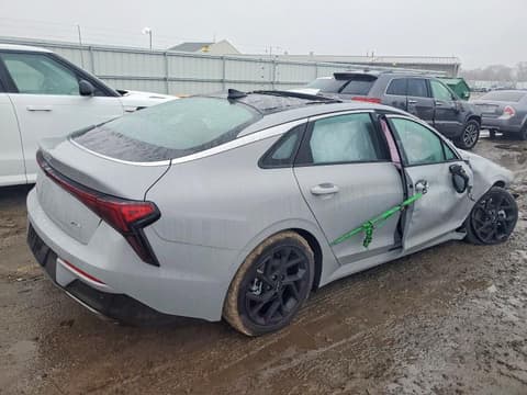 2026 Kia K5, VIN KNAG64J79T5429707. Фото 3 з 6 з аукціону Copart. Каталог авто зі США OpenDataCar.