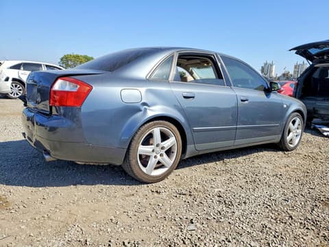2002 Audi A4, VIN WAULC68E92A034570. Фото 3 из 6 с аукциона Copart. Каталог авто из США OpenDataCar.