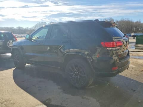 2022 Jeep Grand Cherokee, VIN 1C4RJFAG9NC113910. Фото 2 з 6 з аукціону Copart. Каталог авто зі США OpenDataCar.