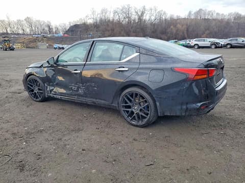 2022 Nissan Altima, VIN 1N4BL4DV2NN347732. Фото 2 з 6 з аукціону Copart. Каталог авто зі США OpenDataCar.
