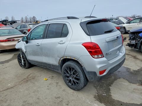 2022 Chevrolet Trax, VIN KL7CJPSM9NB561390. Фото 2 з 6 з аукціону Copart. Каталог авто зі США OpenDataCar.