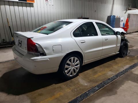 2005 Volvo S60, VIN YV1RH592852482563. Фото 3 из 6 с аукциона Copart. Каталог авто из США OpenDataCar.