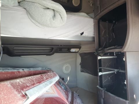 2018 Volvo VNL, VIN 4V4NC9EG3JN995180. Фото 6 з 6 з аукціону Copart. Каталог авто зі США OpenDataCar.