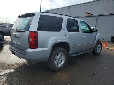 2013 Chevrolet Tahoe, VIN 1GNSKBE08DR107460. Фото 3 з 6 з аукціону Copart. Каталог авто зі США OpenDataCar.