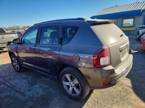 2016 Jeep Compass, VIN 1C4NJCEA4GD792789. Фото 2 з 6 з аукціону Copart. Каталог авто зі США OpenDataCar.