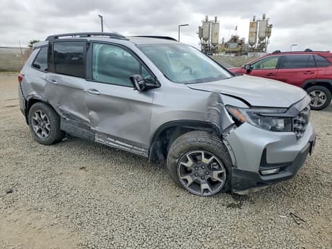 2023 Honda Passport, VIN 5FNYF8H66PB040829. Zdjęcie 4 z 6 z aukcji Copart. Katalog aut z USA OpenDataCar.