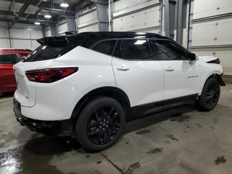 2024 Chevrolet Blazer, VIN 3GNKBKRS7RS269449. Фото 3 з 6 з аукціону Copart. Каталог авто зі США OpenDataCar.