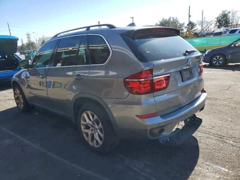 2013 Bmw X5, VIN 5UXZV4C51D0B04012. Фото 2 з 6 з аукціону Copart. Каталог авто зі США OpenDataCar.