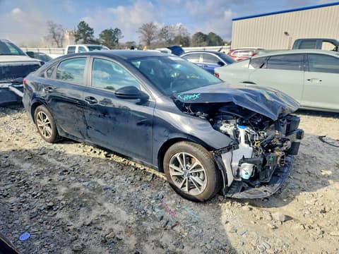 2024 Kia Forte, VIN 3KPF24AD5RE761656. Фото 4 з 6 з аукціону Copart. Каталог авто зі США OpenDataCar.
