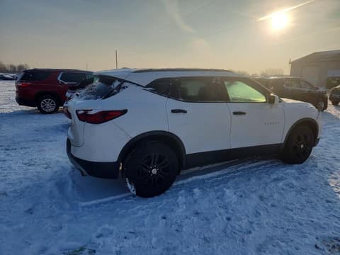 2022 Chevrolet Blazer, VIN 3GNKBHR42NS130294. Фото 3 з 6 з аукціону Copart. Каталог авто зі США OpenDataCar.