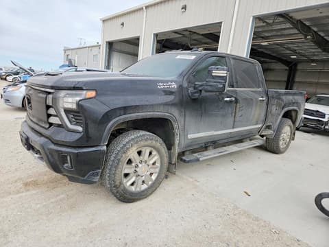 2024 Chevrolet Silverado, VIN 2GC4YREY9R1165057. Фото 1 з 6 з аукціону Copart. Каталог авто зі США OpenDataCar.