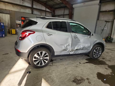 2022 Buick Encore, VIN KL4CJESM8NB535090. Zdjęcie 3 z 6 z aukcji Copart. Katalog aut z USA OpenDataCar.