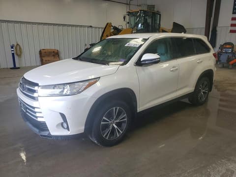 2019 Toyota Highlander, VIN 5TDBZRFH5KS952928. Фото 1 з 6 з аукціону Copart. Каталог авто зі США OpenDataCar.